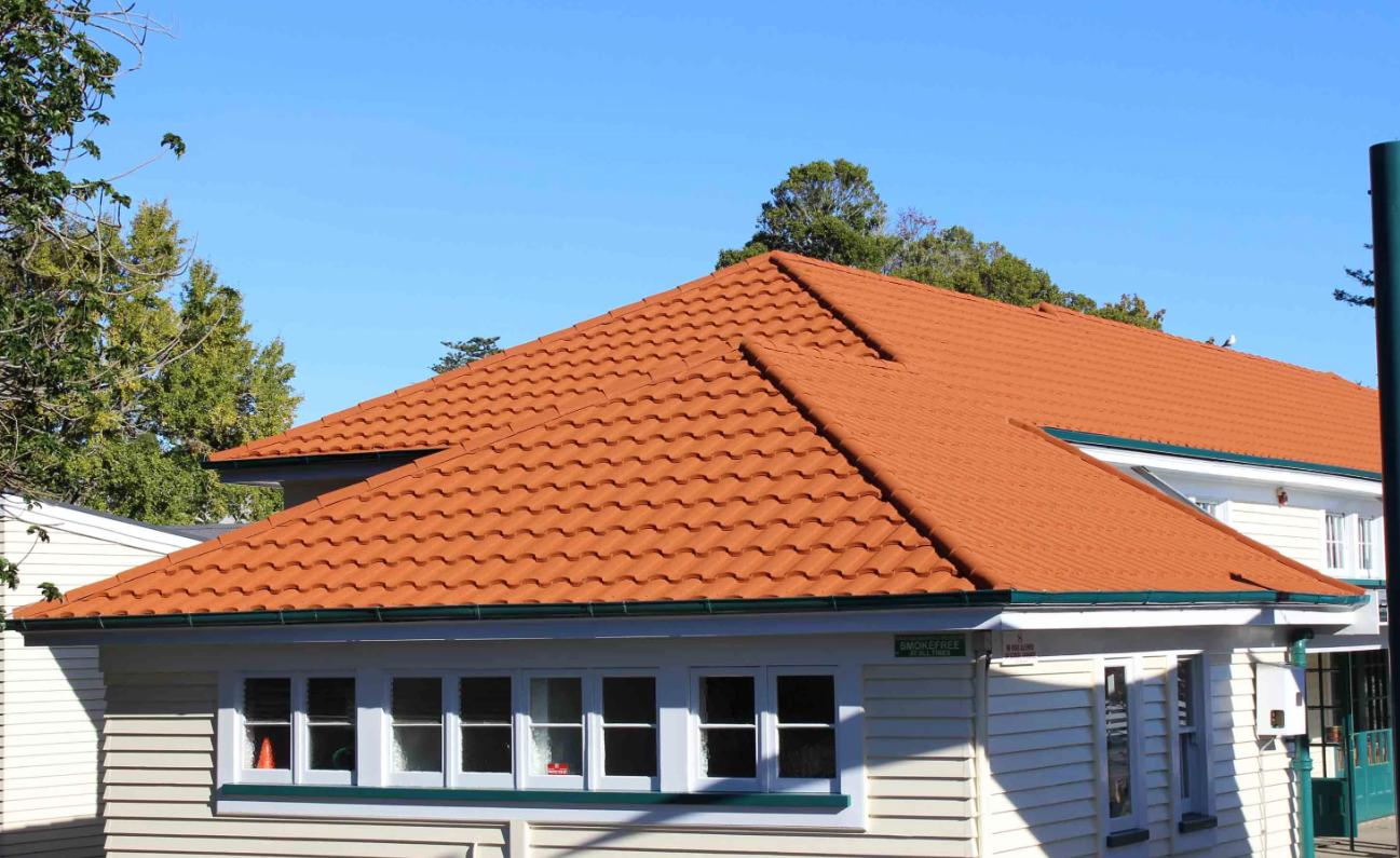 Stone Coated Metal Shingles Maintenance Guide: Make Your Roof Look New and Last